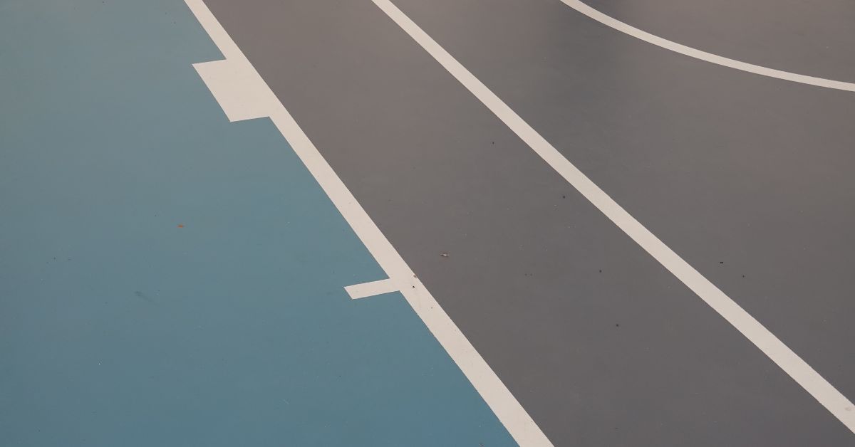 sơn epoxy kẻ vạch